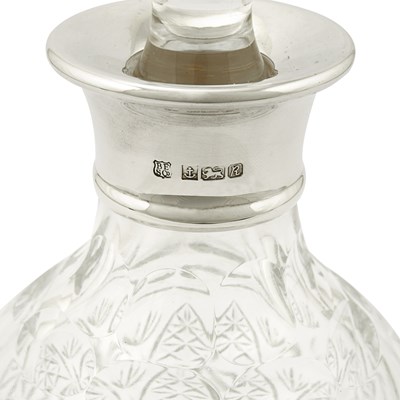 Lot 2 - A 20th century British crystal and silver decanter (hallmark of Birmingham 1975).