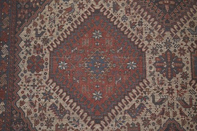Lot 43 - Modern Shiraz Yalameh carpet