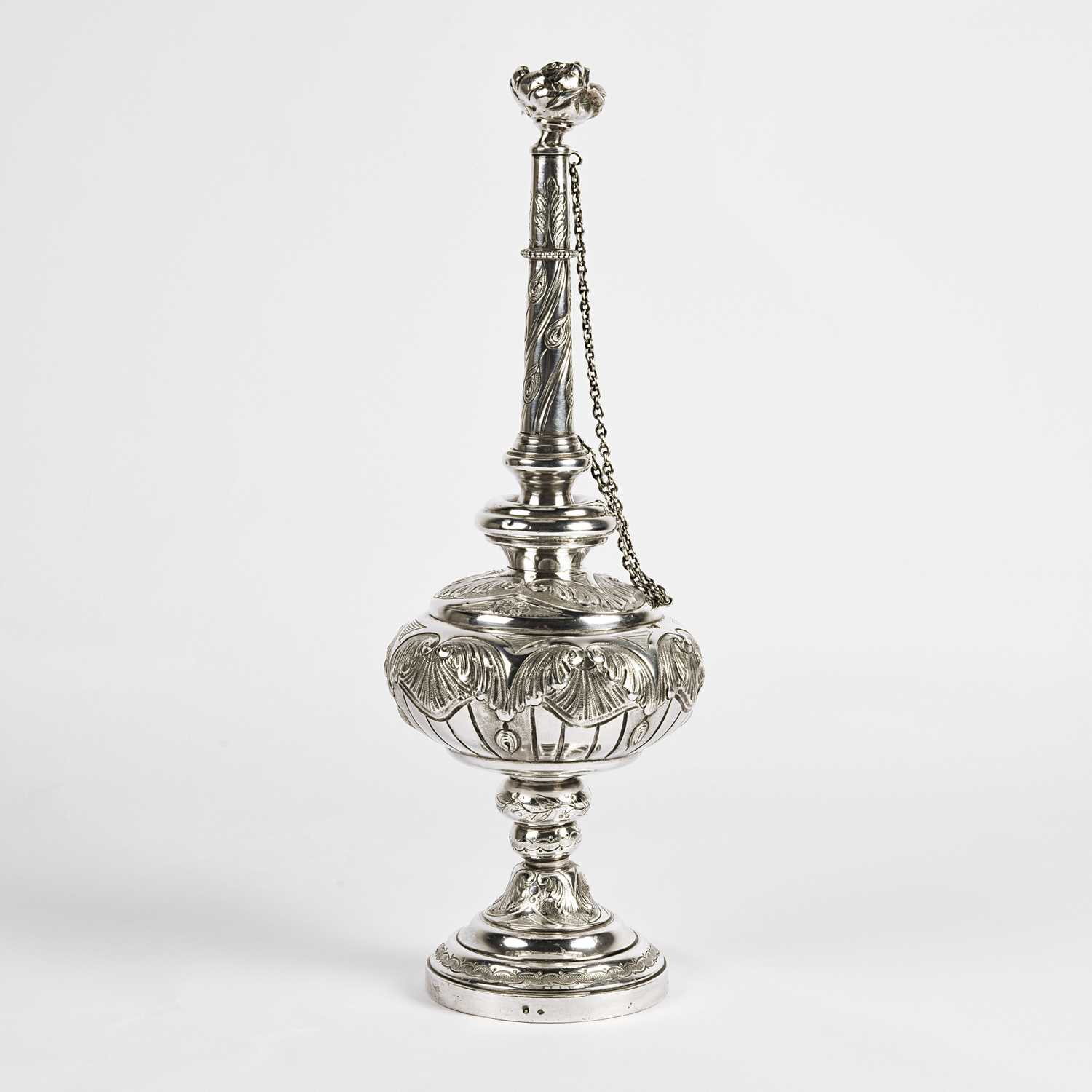 Lot 4 - Silver rosewater sprinkler (French).
