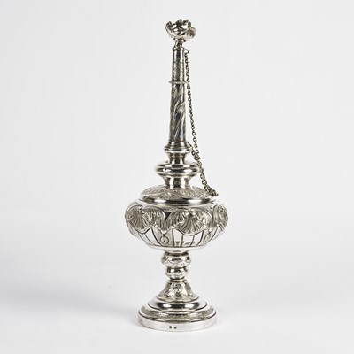 Lot 4 - Silver rosewater sprinkler (French).