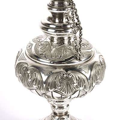 Lot 4 - Silver rosewater sprinkler (French).