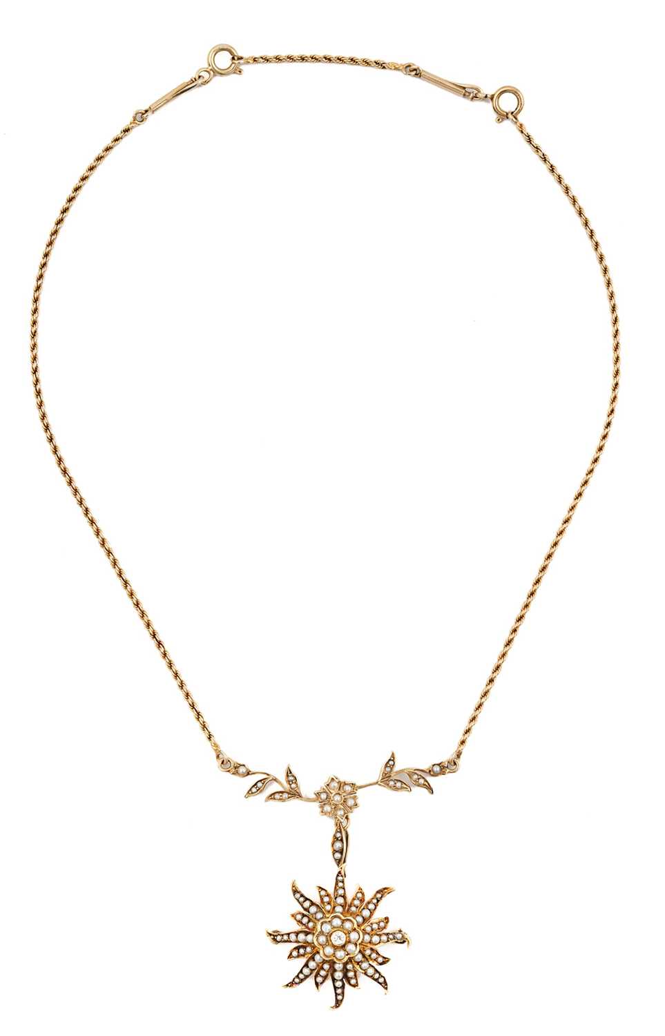 Lot 74 - Victorian late 19th century European 14k gold necklace