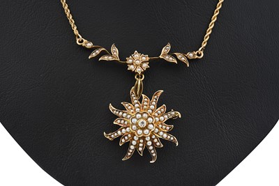 Lot 74 - Victorian late 19th century European 14k gold necklace