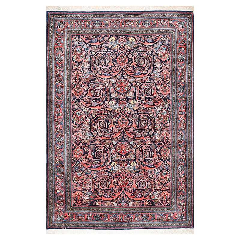 Lot 44 - A Tirmis Mustofi design rug with high grade wool. Circa 1930.
