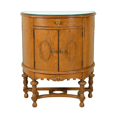 Late 19th Century French oak commode