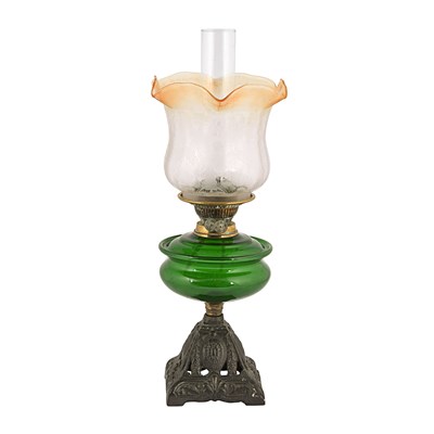 Late 19th century Victorian glass oil lamp