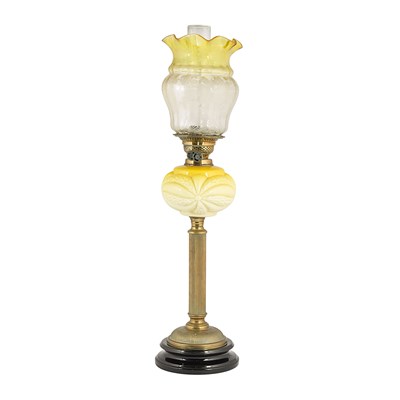 Late 19th century Victorian oil lamp