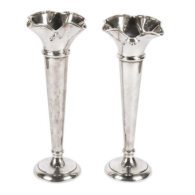 Pair of silver fluted trumpet posy bud vases