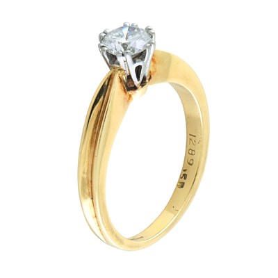 Diamond ring set with a brilliant -cut diamond