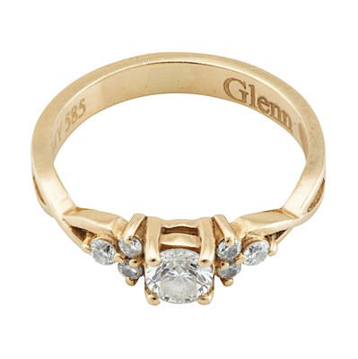 Diamond ring set, mounted in 14k gold
