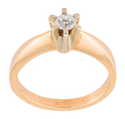 Diamond ring set with a brilliant-cut diamond