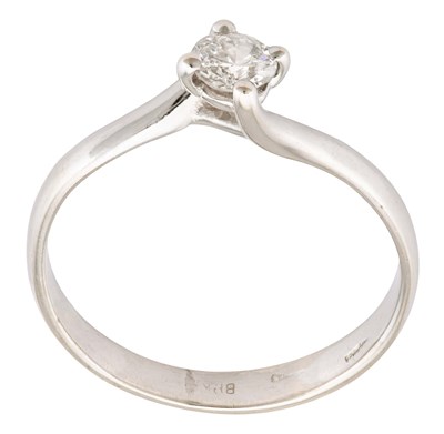18K Gold Diamond Ring with Approx. 0.25 ct Brilliant-Cut Diamond