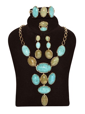 18K Yellow Gold Turquoise Cabochon Jewelry Suite (4 Pieces)