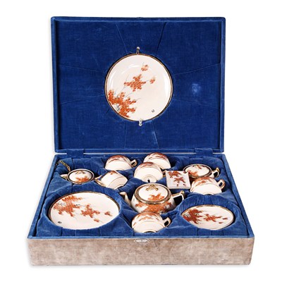 Early 20th century Japanese porcelain tea set